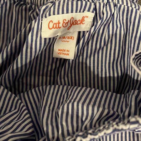 Cat & Jack Ruffle Top - Picture 2 of 3